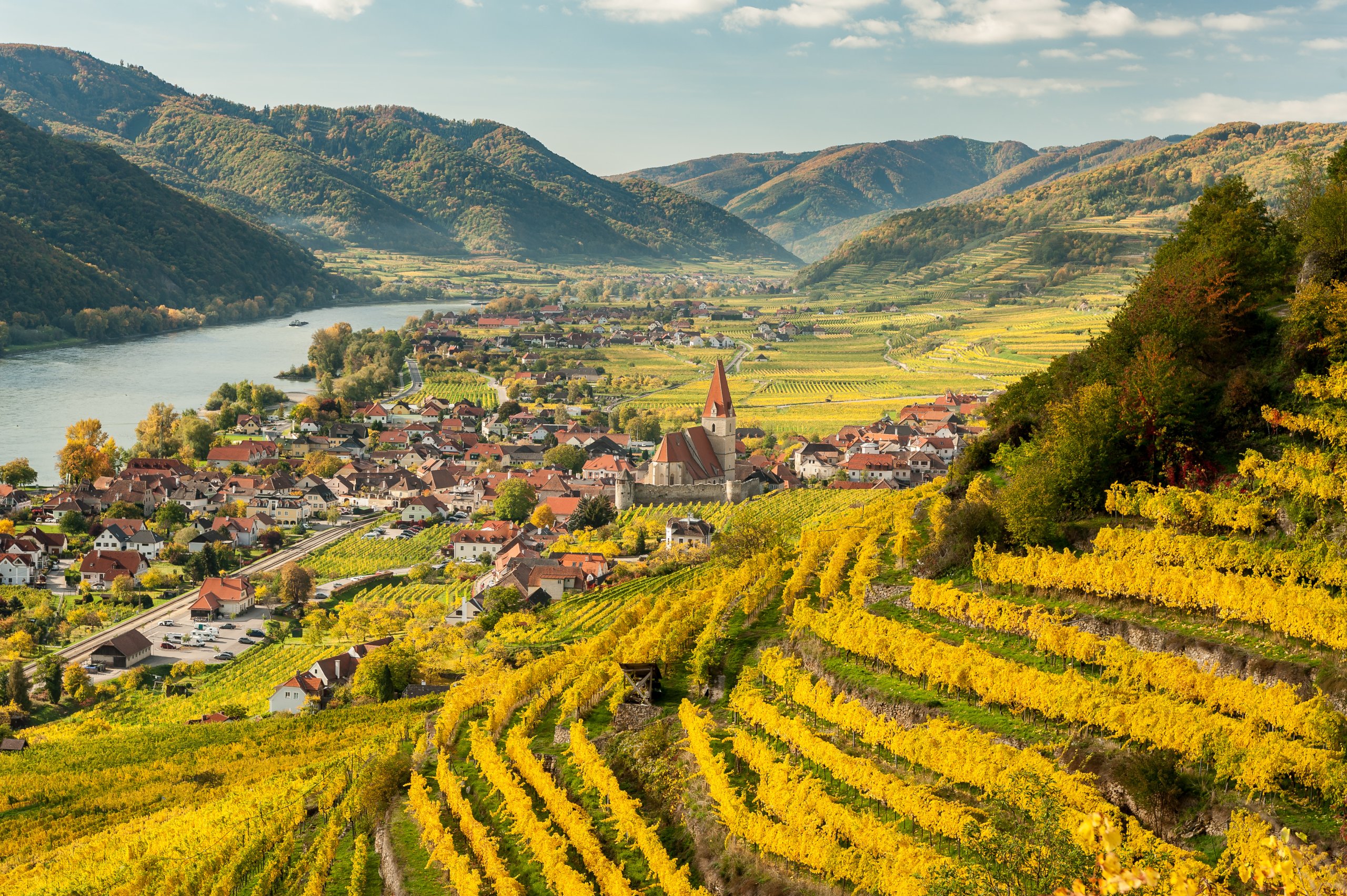 🌸 Northern Danube & Countryside Charm – Private Day Trip from Budapest