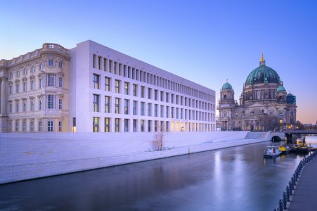 Krimreise nach Berlin